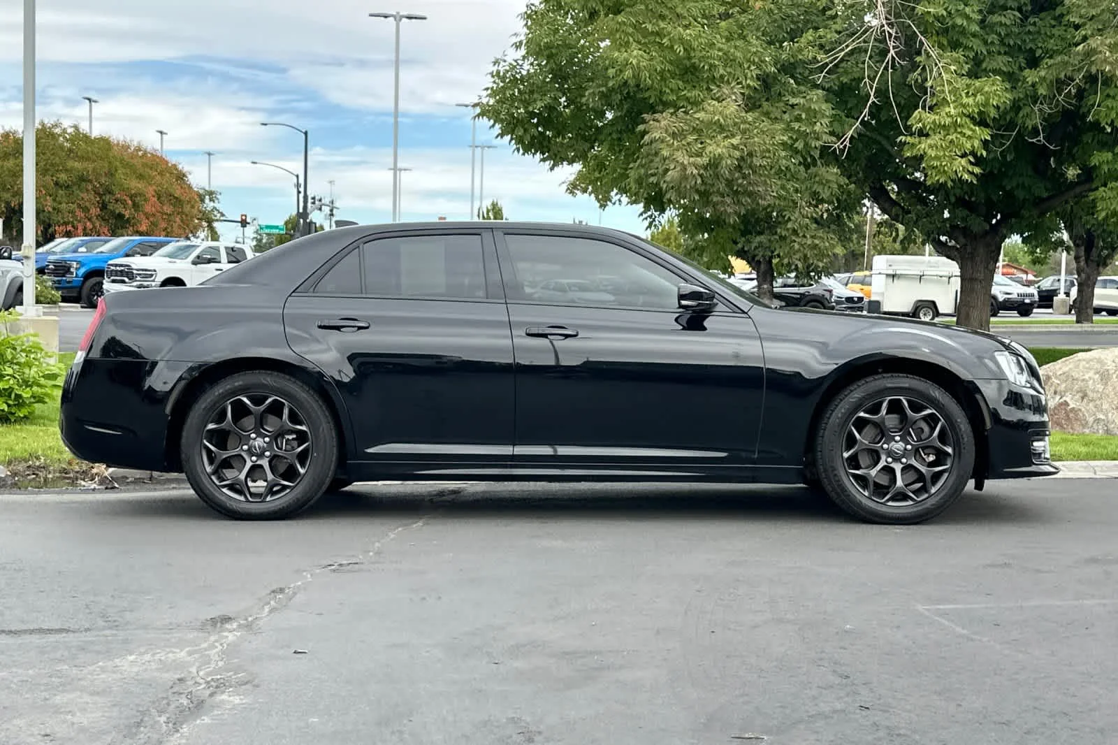 Certified Used 2021 Gloss Black Chrysler Touring L image 8