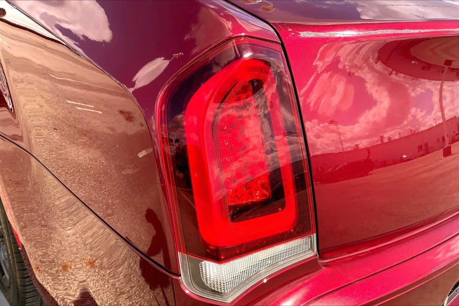 Used 2021 Velvet Red Pearlcoat Chrysler 300S image 24