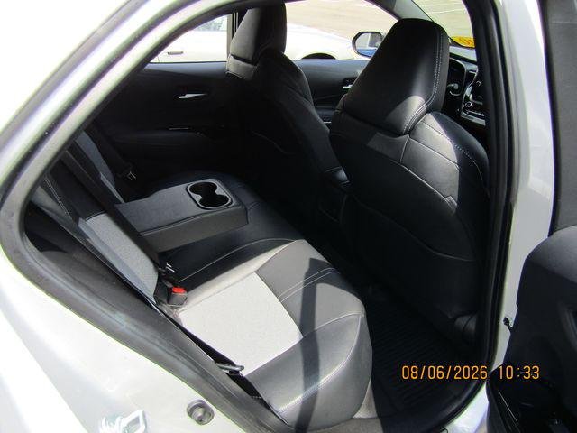 Certified Used 2020 CLASSIC SILVER MET Toyota  image 23
