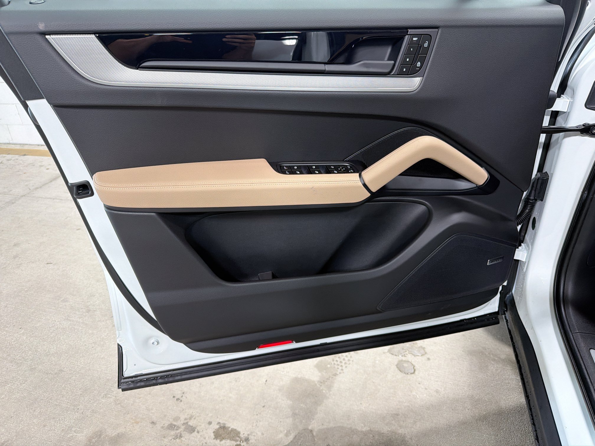 New 2026 White Porsche  image 22