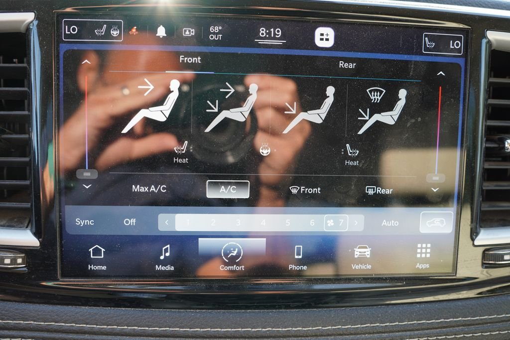 Used 2021 Blue Chrysler Touring L image 7