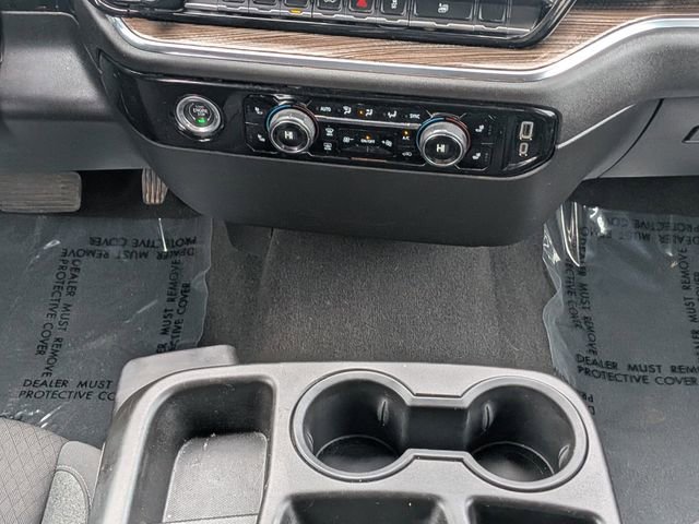 2024 Chevrolet Silverado 1500 LT - Photo 18