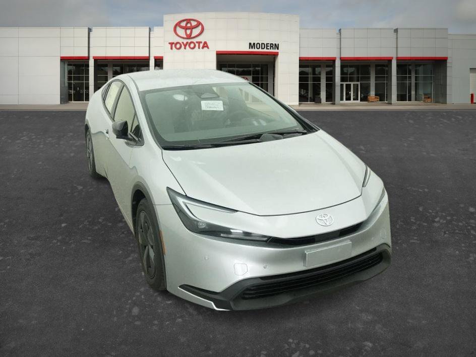 New 2027 Cutting Edge Toyota LE image 8
