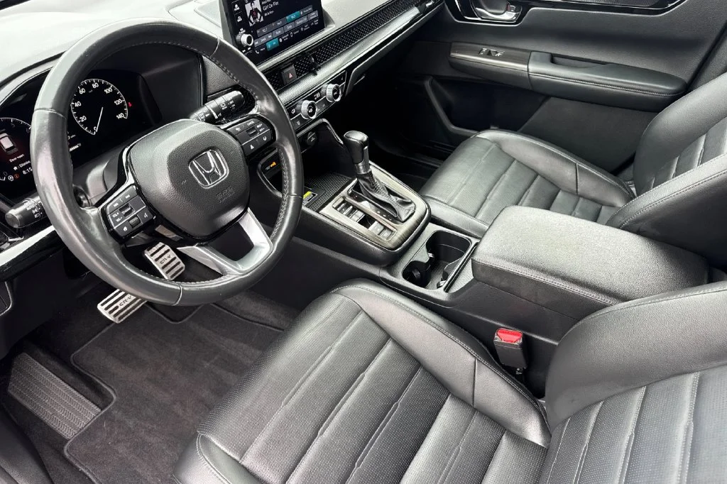 Used 2024 Gray Metallic Honda EX-L image 12