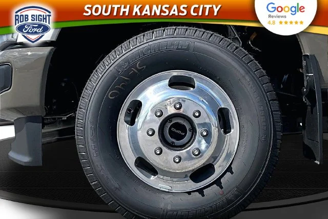 New 2027 Star White Metallic Tri-Coat Ford F-350® King Ranch® image 13