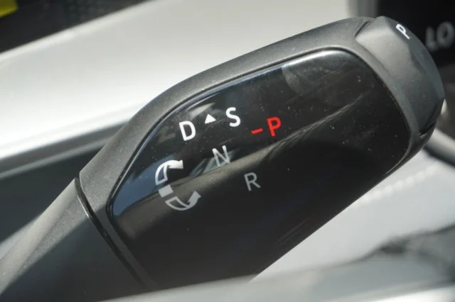 New 2026 Platinum Gray Metallic Volkswagen SE R-Line Black image 33