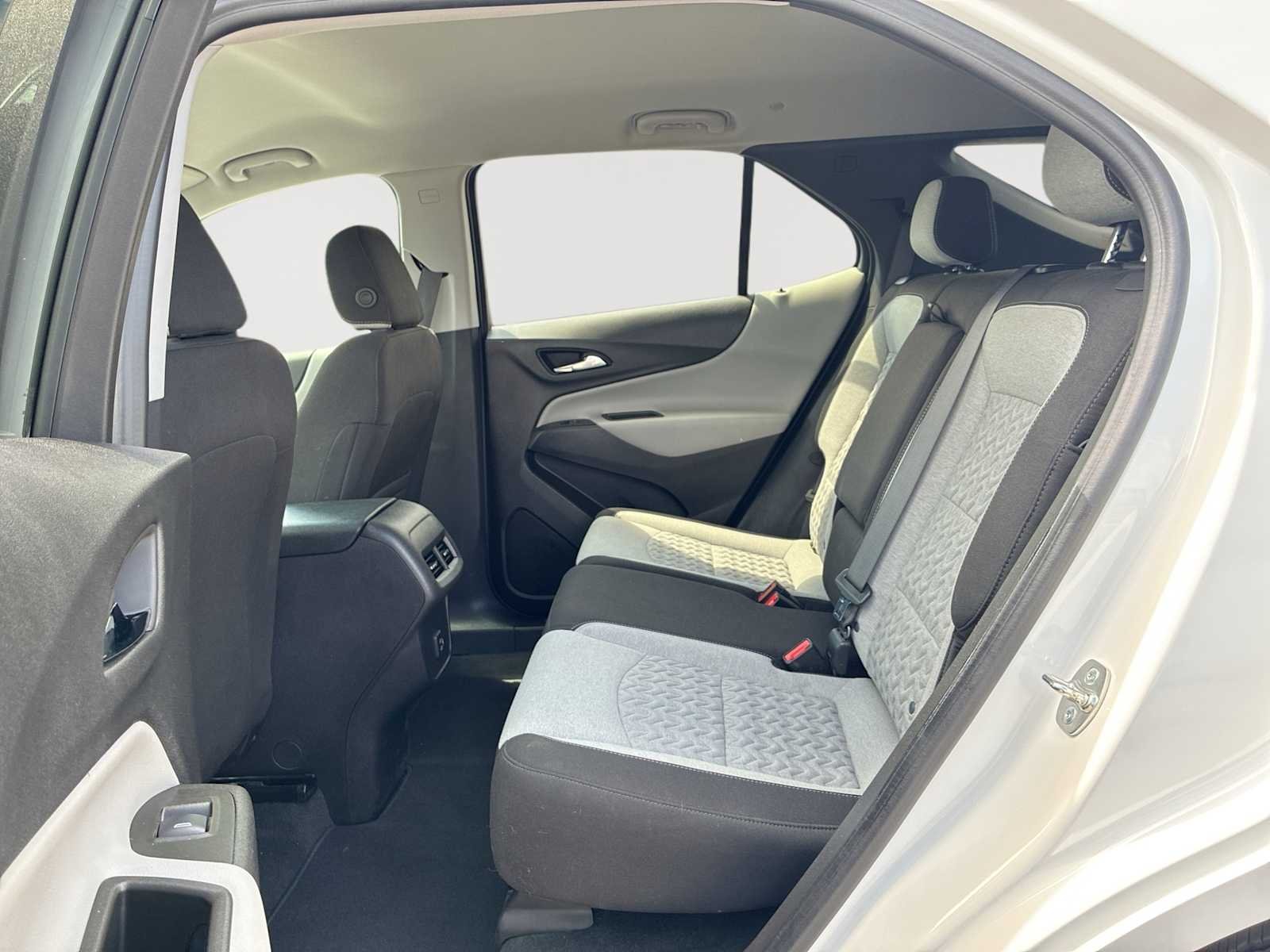 2024 Chevrolet Equinox LS - Photo 25