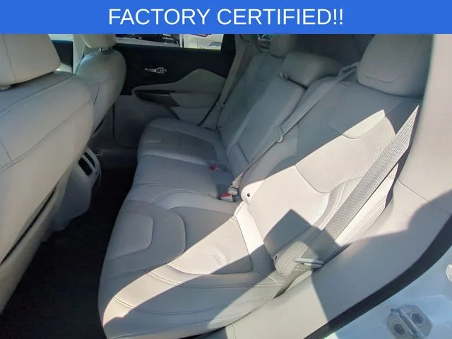 Used 2019 White Jeep Limited image 30