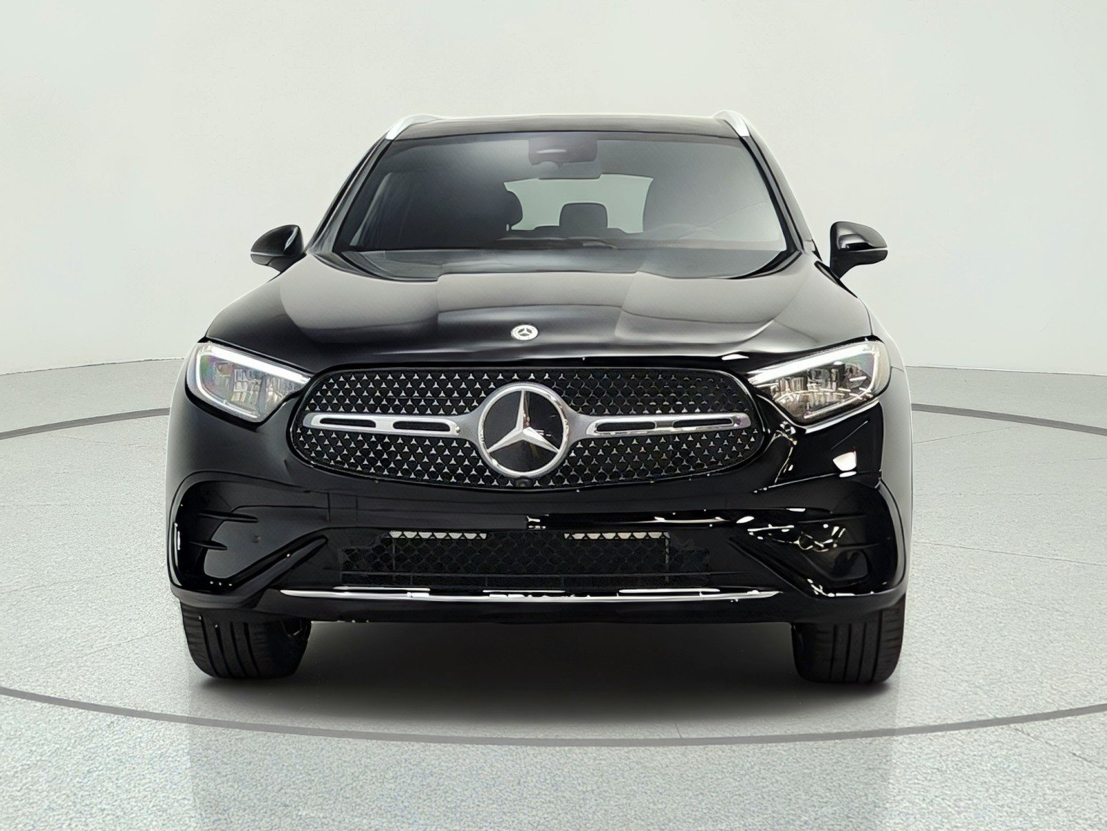 2026 Mercedes-Benz GLC Base - Photo 2