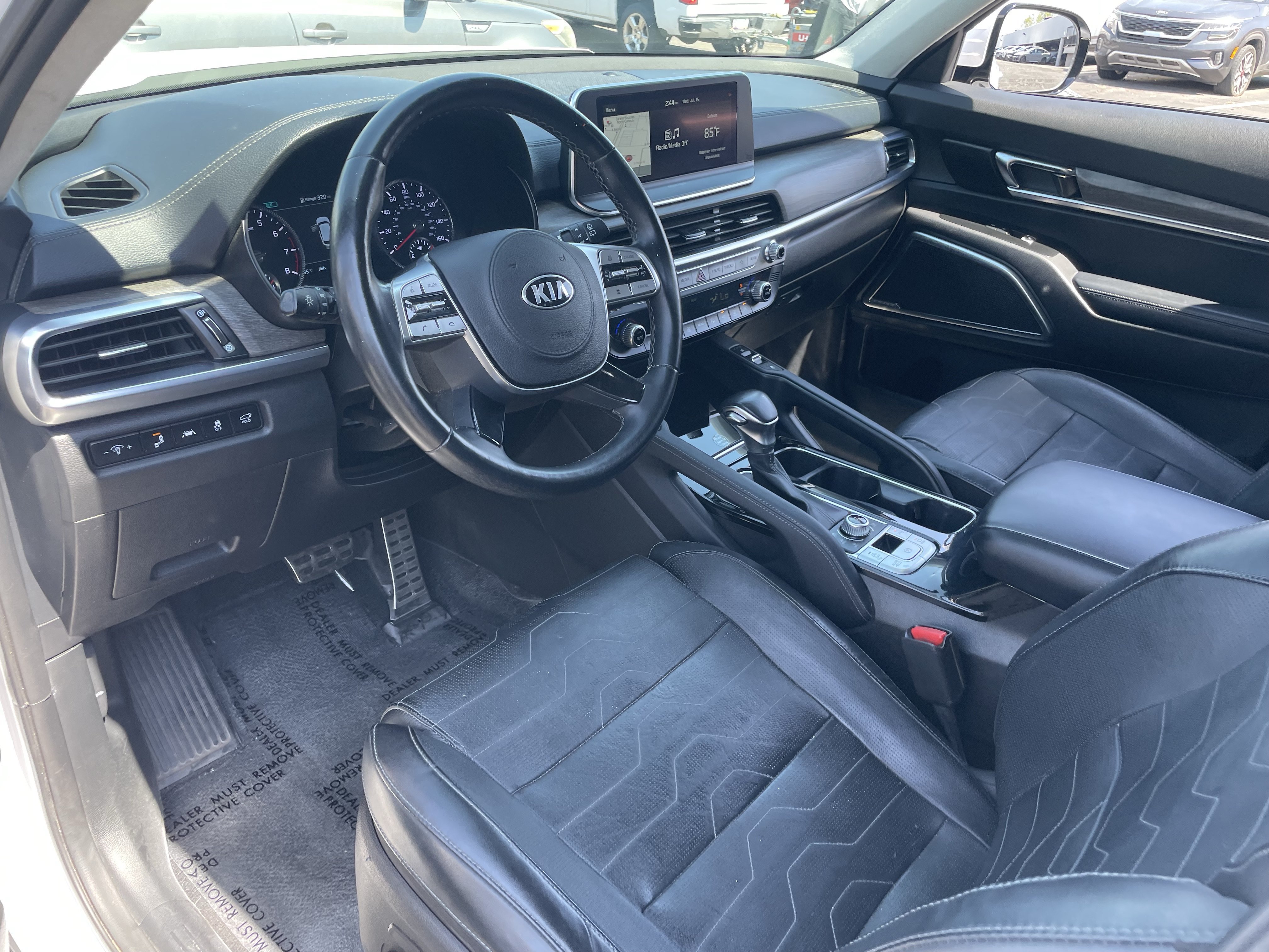 Used 2021 Glacial White Pearl Kia SX image 16