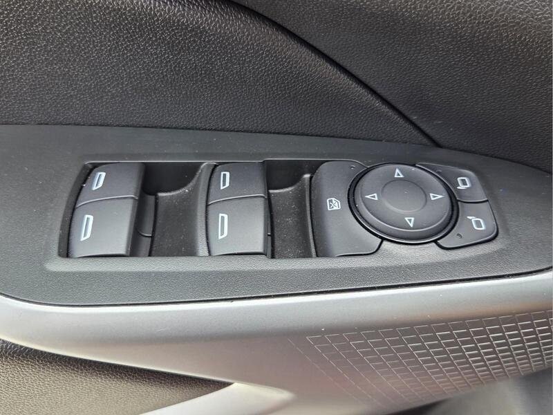 Used 2024 Crimson CHEVROLET FWD 4DR LS image 22