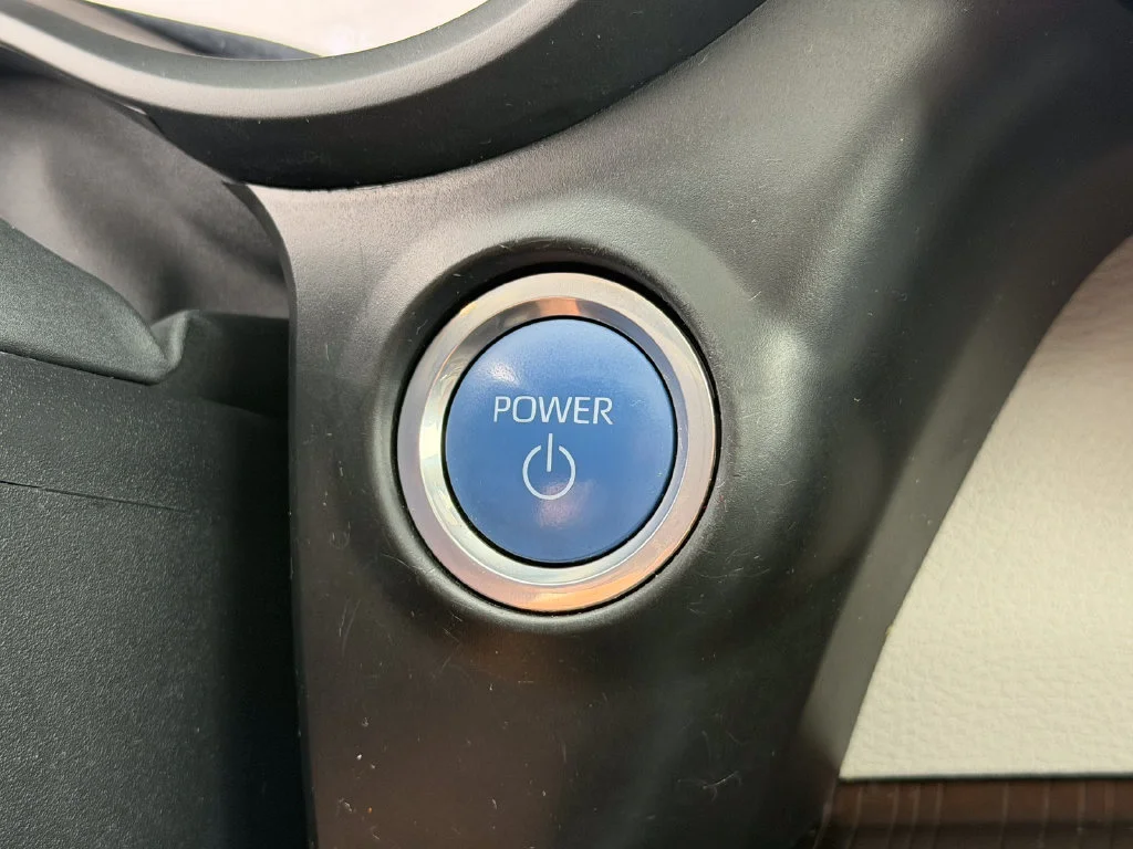 2024 Toyota Sienna XLE - Photo 39