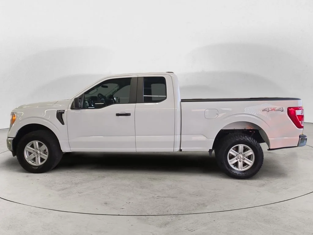 Used 2022 White Ford XL image 8
