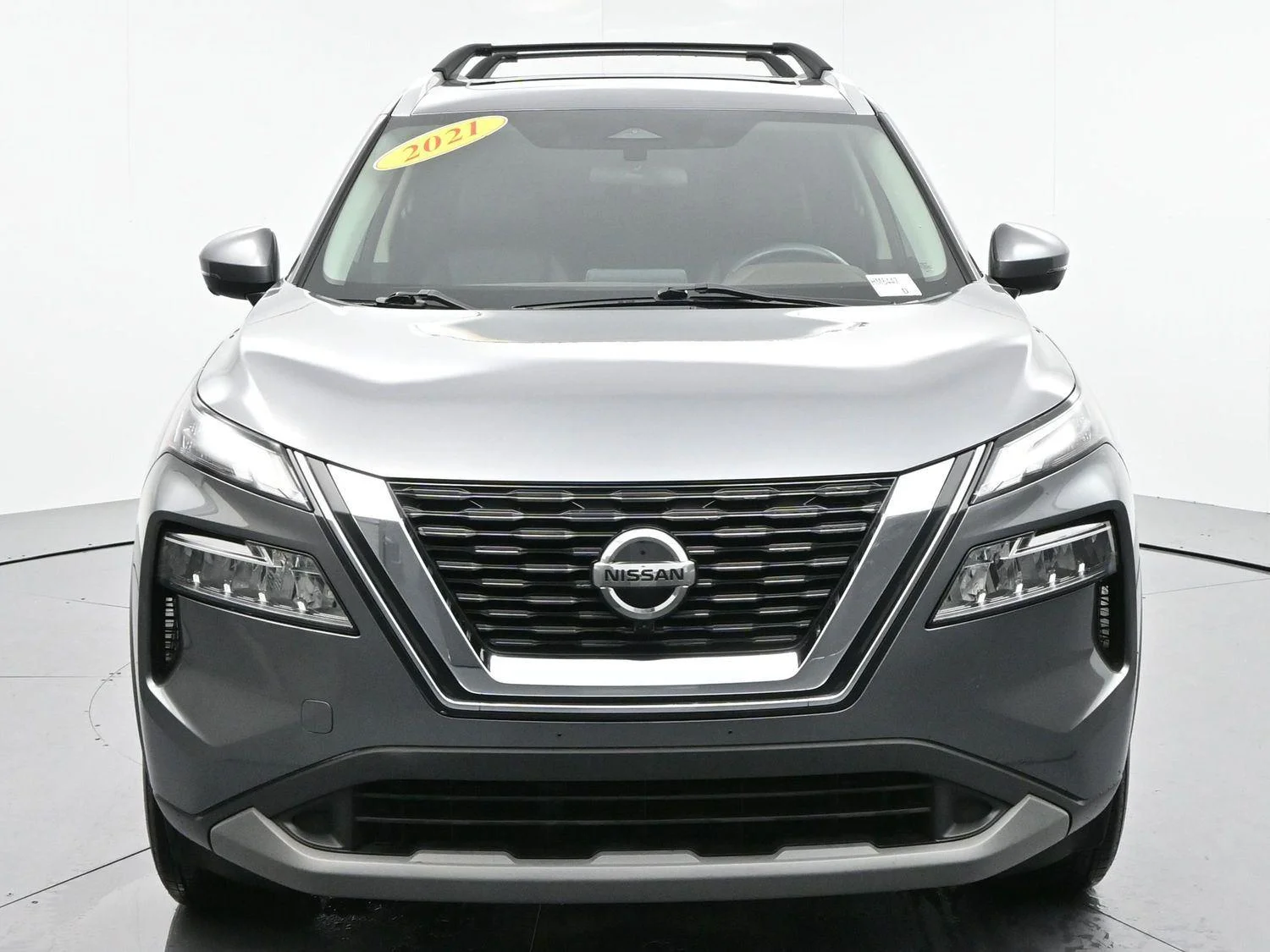 Used 2021 Gun Metallic Nissan SV image 2
