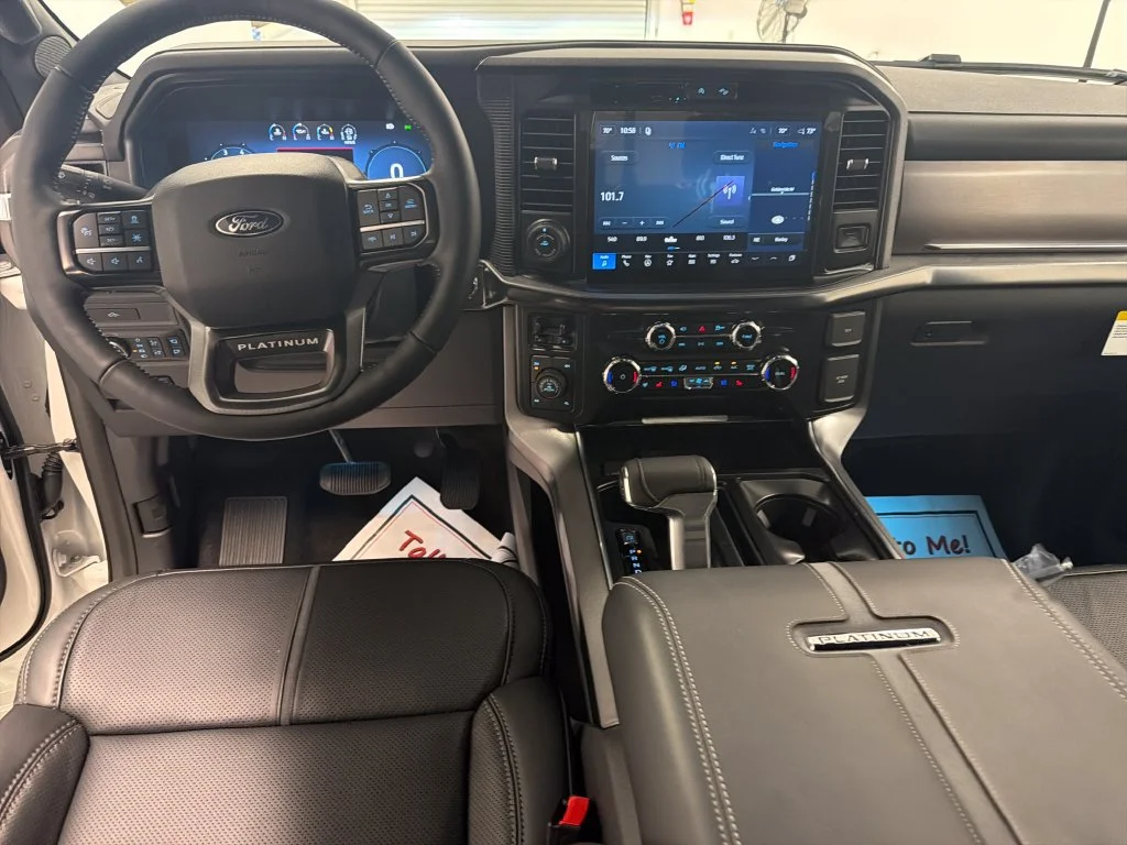 New 2026 Star White Metallic Tri-Coat Ford Platinum® image 14