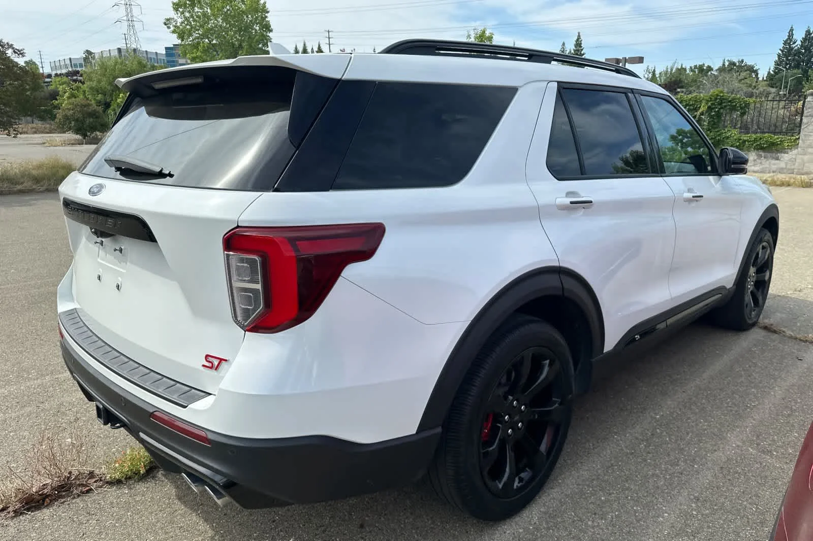 Used 2020 Star White Metallic Tri-Coat Ford ST image 2