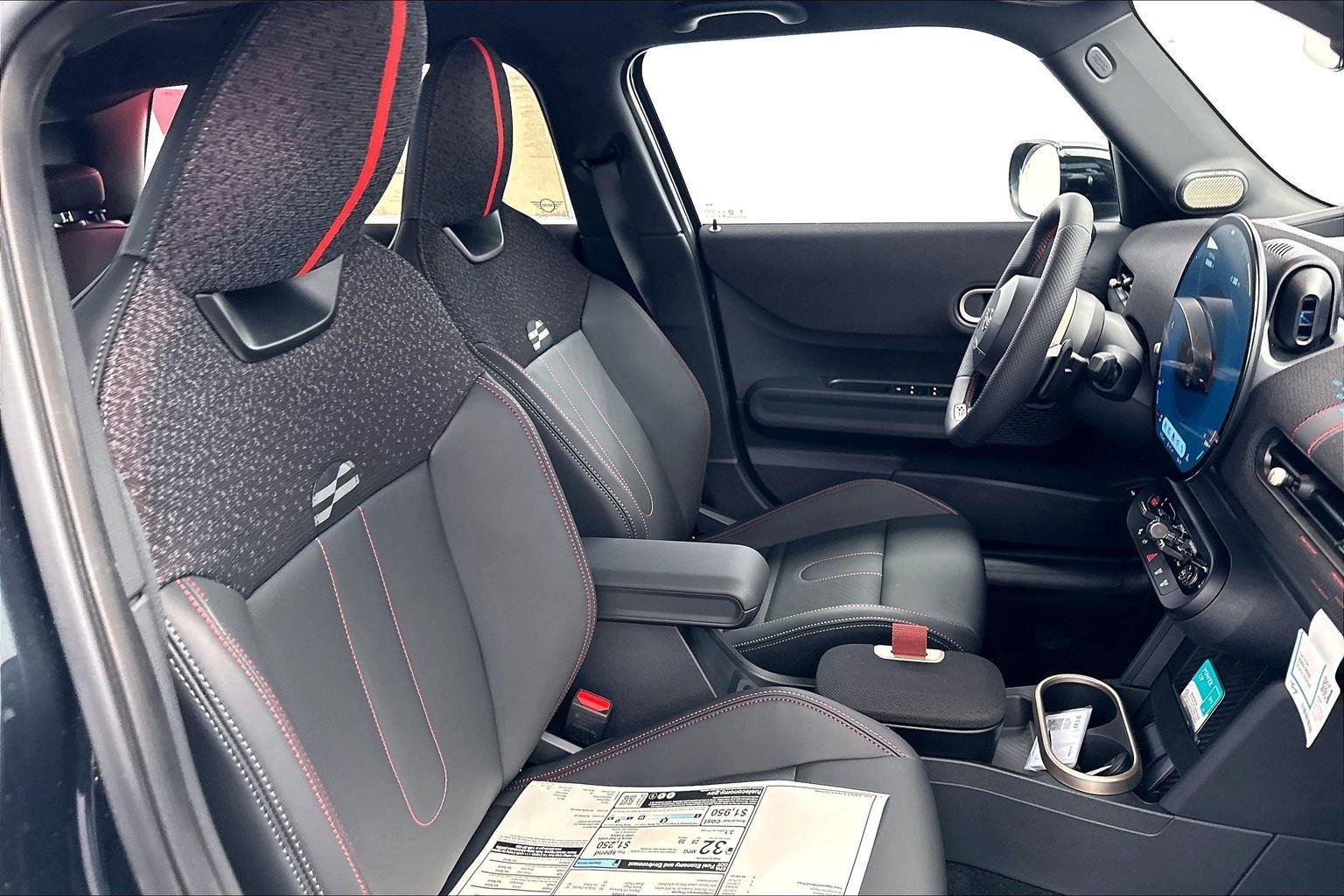 New 2026 Black Roof and Mirror Caps MINI Cooper S image 25