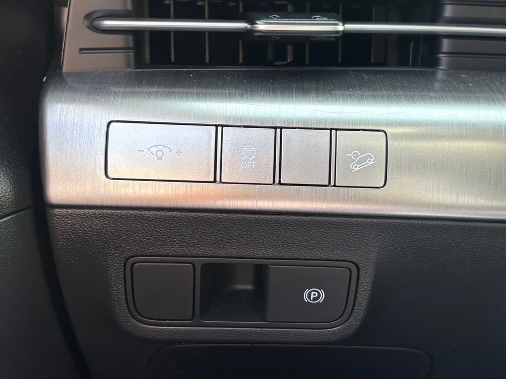 2024 Hyundai Kona SEL - Photo 25