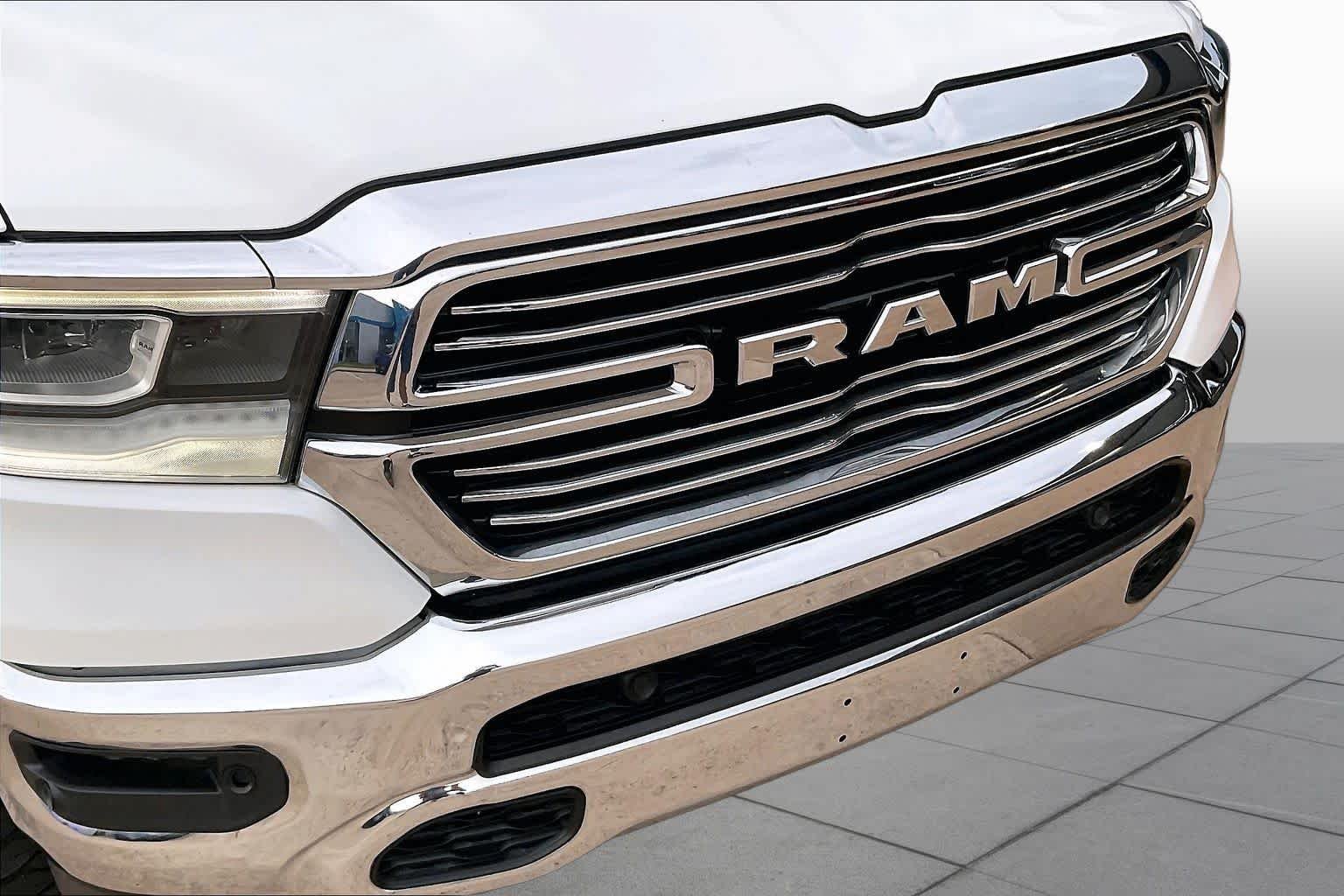 Used 2022 Bright White Clearcoat Ram Laramie image 26