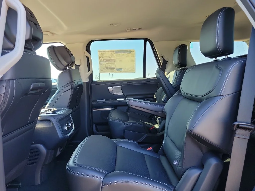 New 2027 Black Ford Platinum image 8