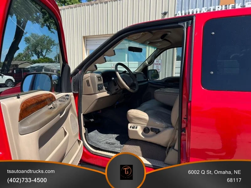 Used 2000 Red Ford Long Bed image 13