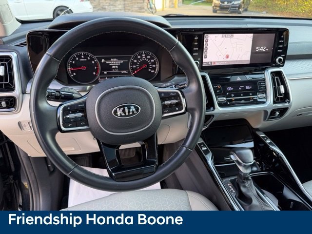 Used 2021 Black Kia SX image 19