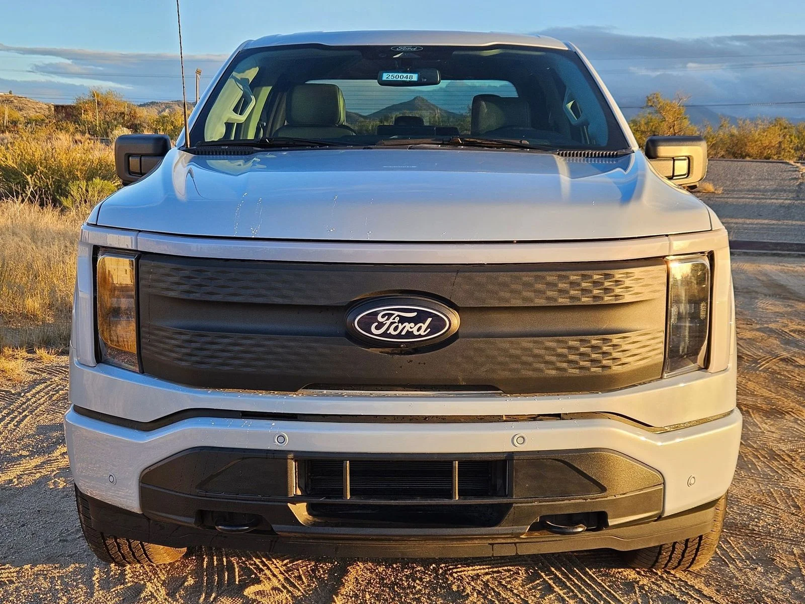 New 2025 Space White Metallic Ford Flash™ image 2