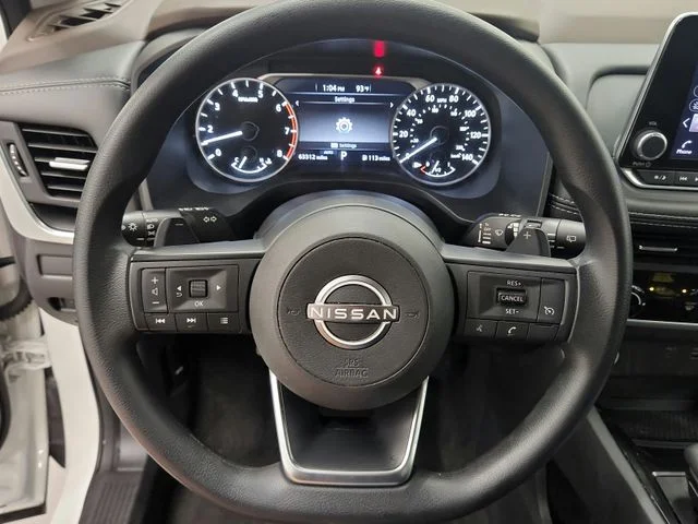 Used 2023 White Nissan S image 21