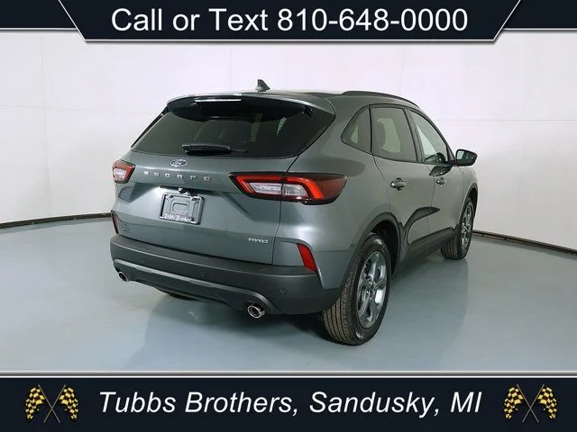 2026 Ford Escape ST-Line - Photo 9