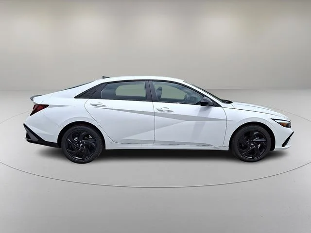 New 2026 White Hyundai SEL Sport image 8