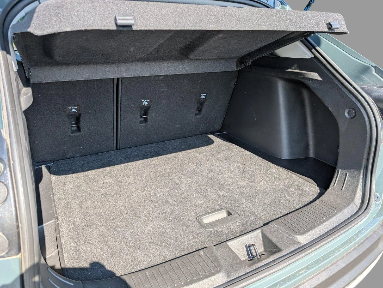 Used 2025 Cypress Gray Chevrolet LT image 34