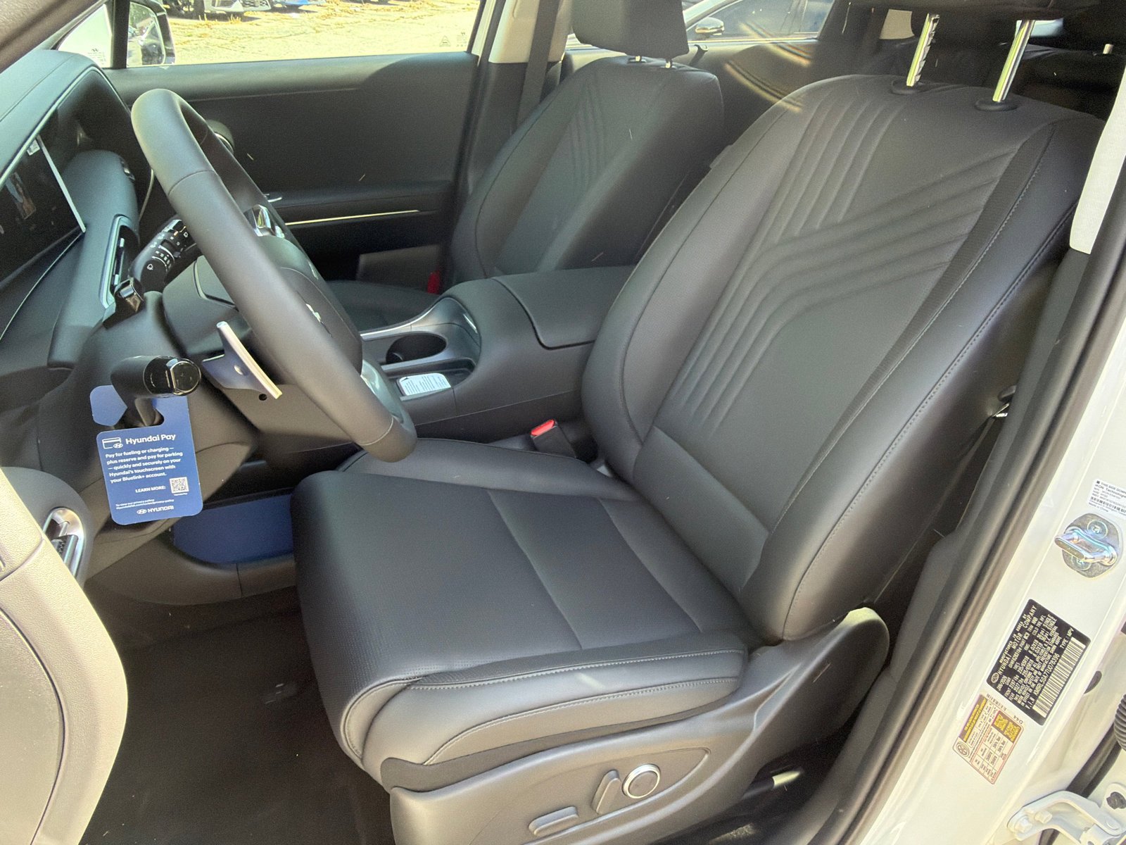 New 2026 Creamy White Pearl Hyundai Blue SEL 8P image 9