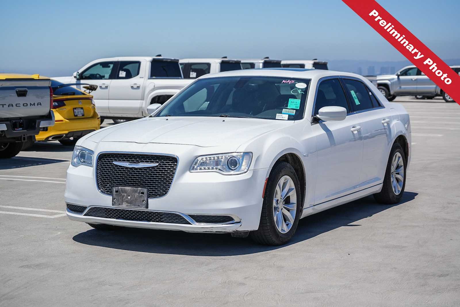 2016 Chrysler 300 Limited