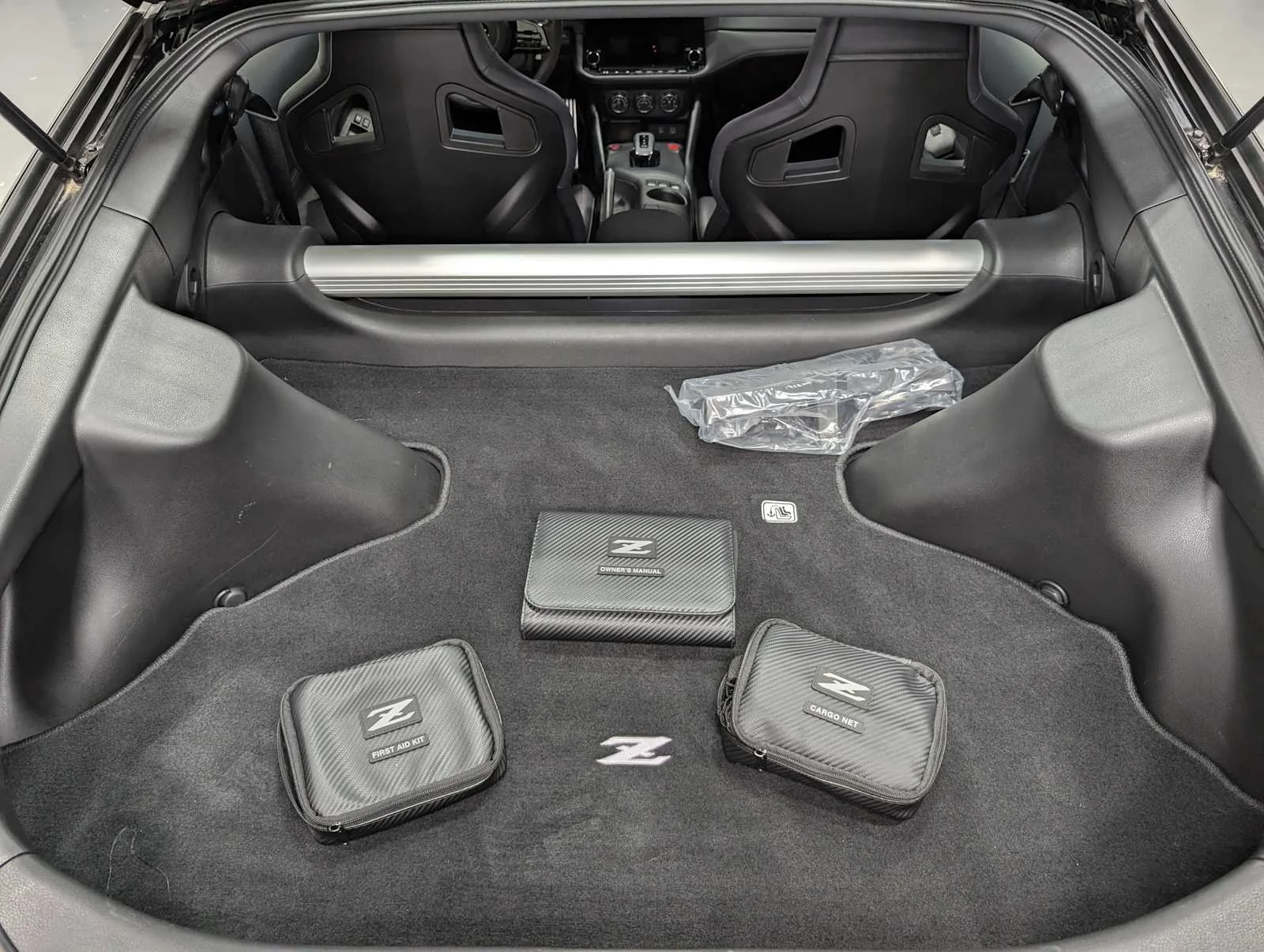 Used 2024 Black Diamond Pearl Nissan NISMO image 36