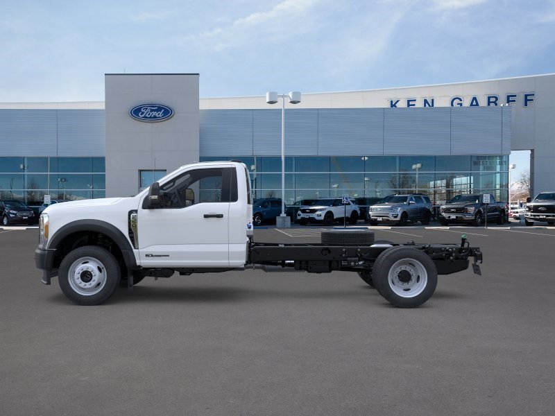 New 2026 Oxford White Ford XL image 3
