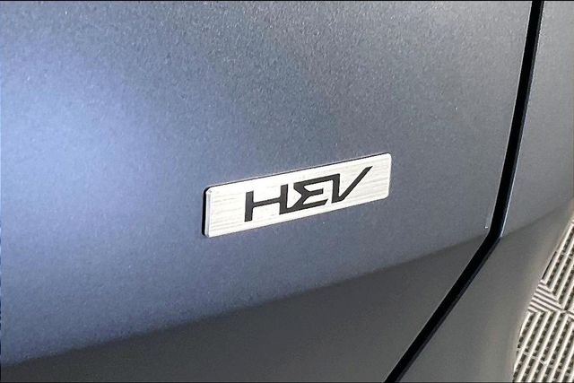 Used 2027 Gray Kia SX-Prestige image 22
