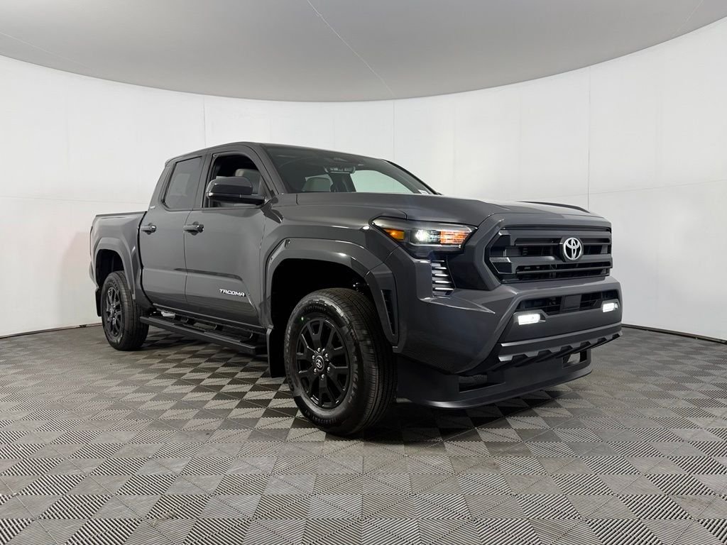Certified Used 2026  Toyota SR5 image 3