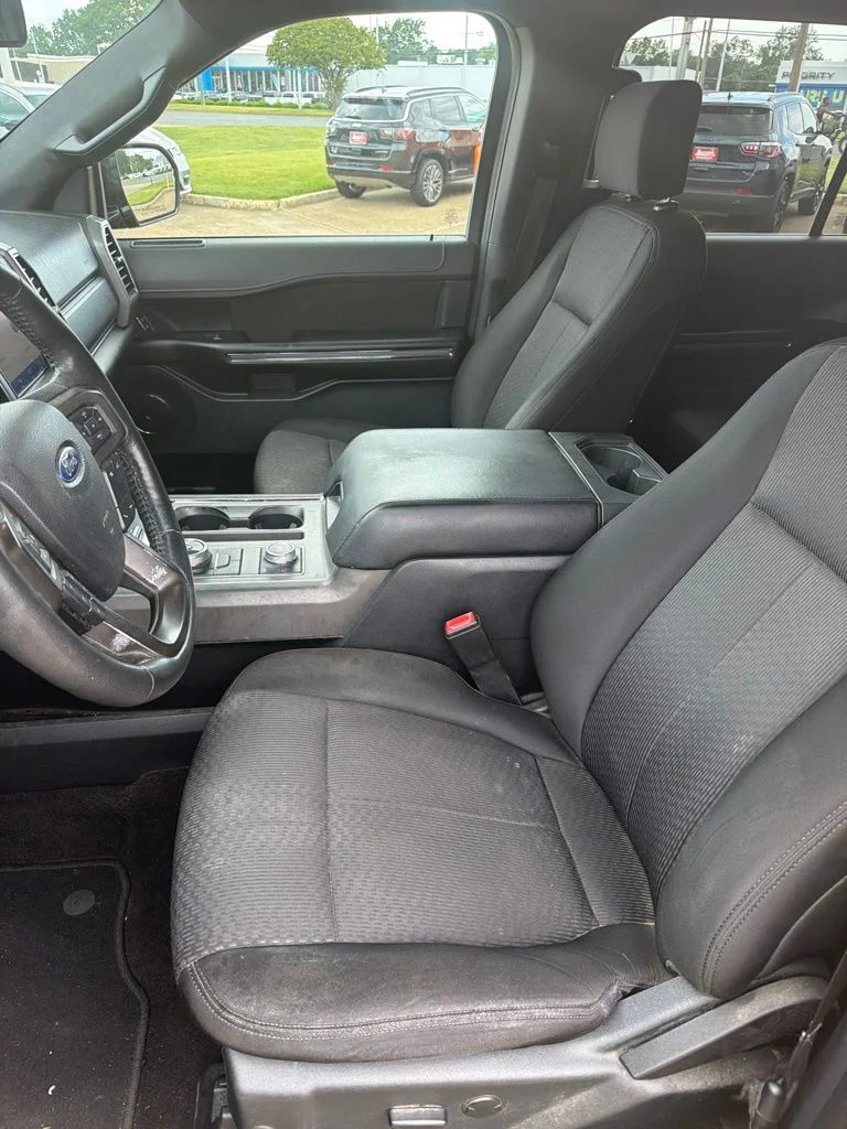 Used 2020 Black Ford XLT image 15