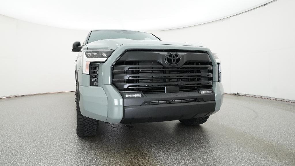 New 2026 Lunar Rock Toyota SR5 image 7