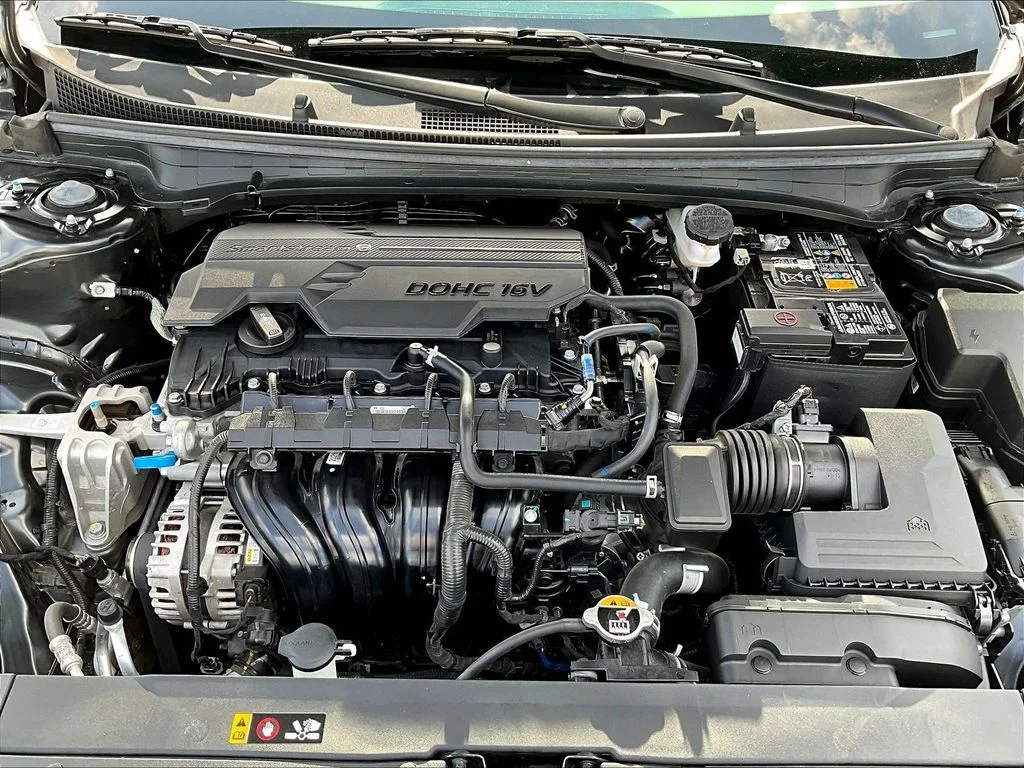 2025 Kia K4 LXS - Photo 30