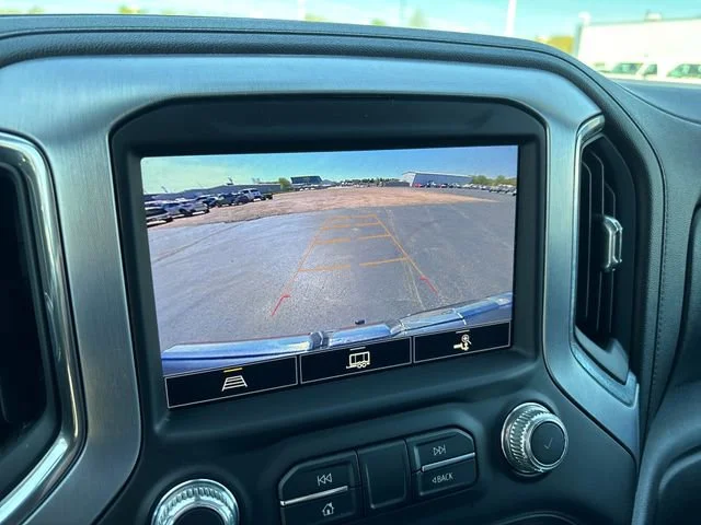 Used 2022 Onyx Black GMC SLT image 44