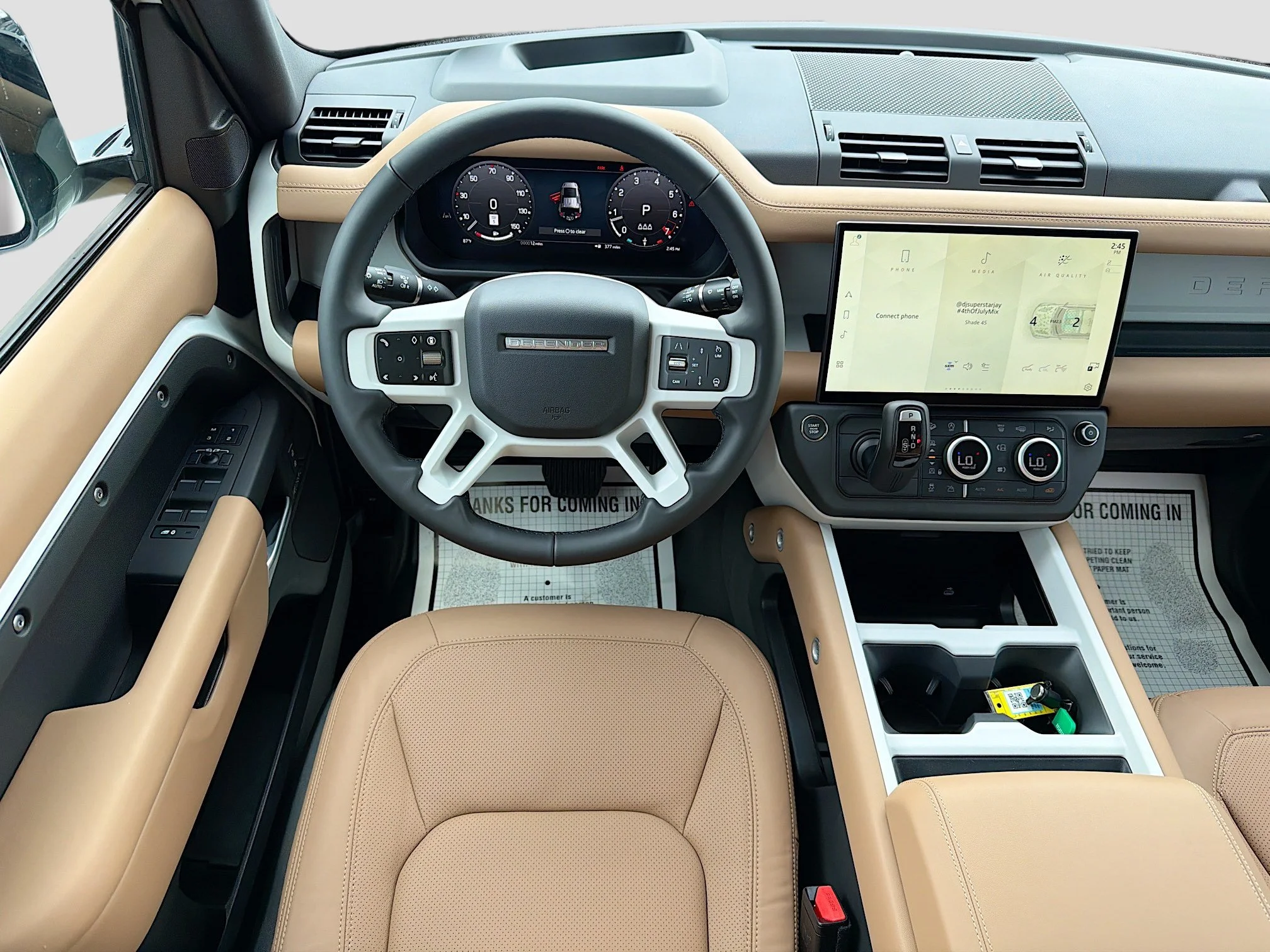 New 2026 Fuji White Land Rover X-Dynamic SE image 16