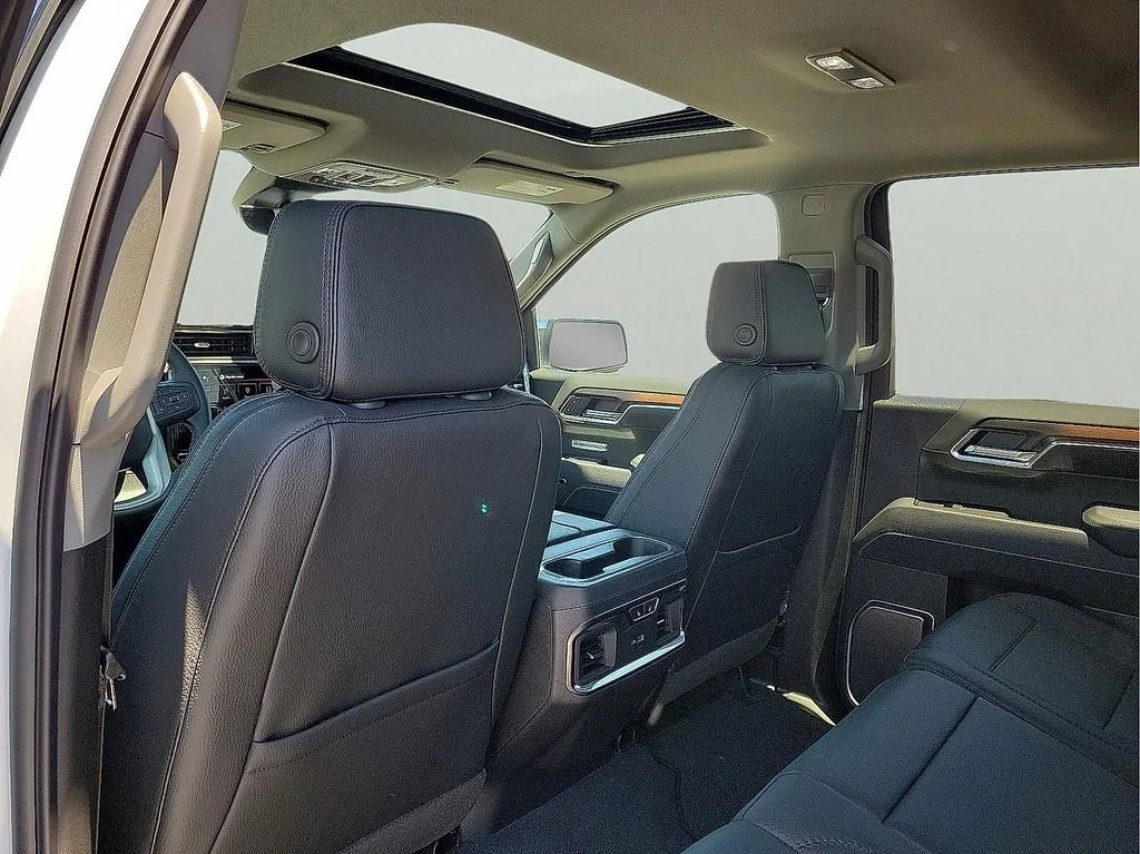 2026 GMC Sierra 1500 Denali - Photo 12