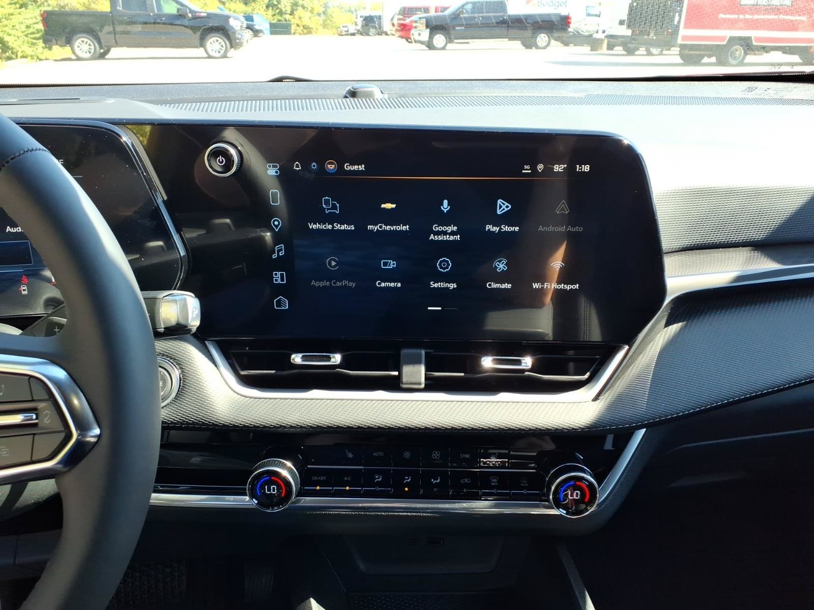 2027 Chevrolet Equinox LT - Photo 6