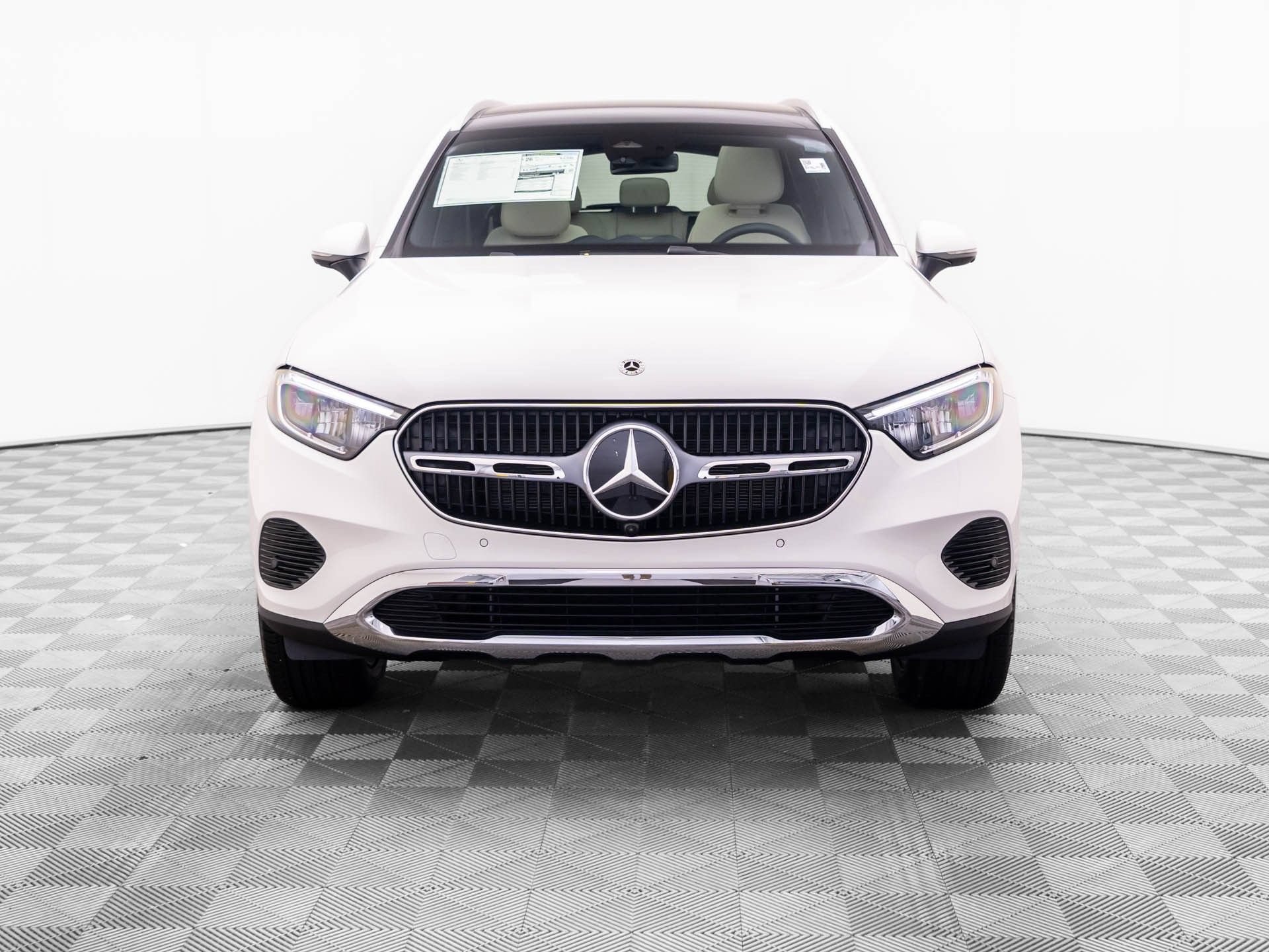 New 2027 Polar White Mercedes-Benz GLC 300 image 53