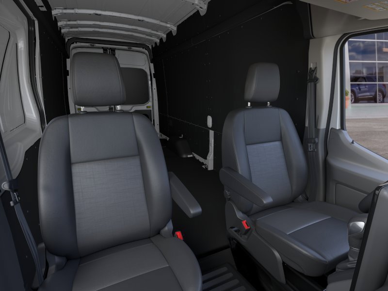 New 2026 Oxford White Ford Base image 10