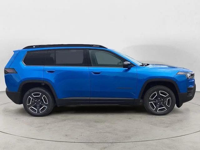 New 2026 Blue Pearl Jeep LAREDO 4X4 image 7