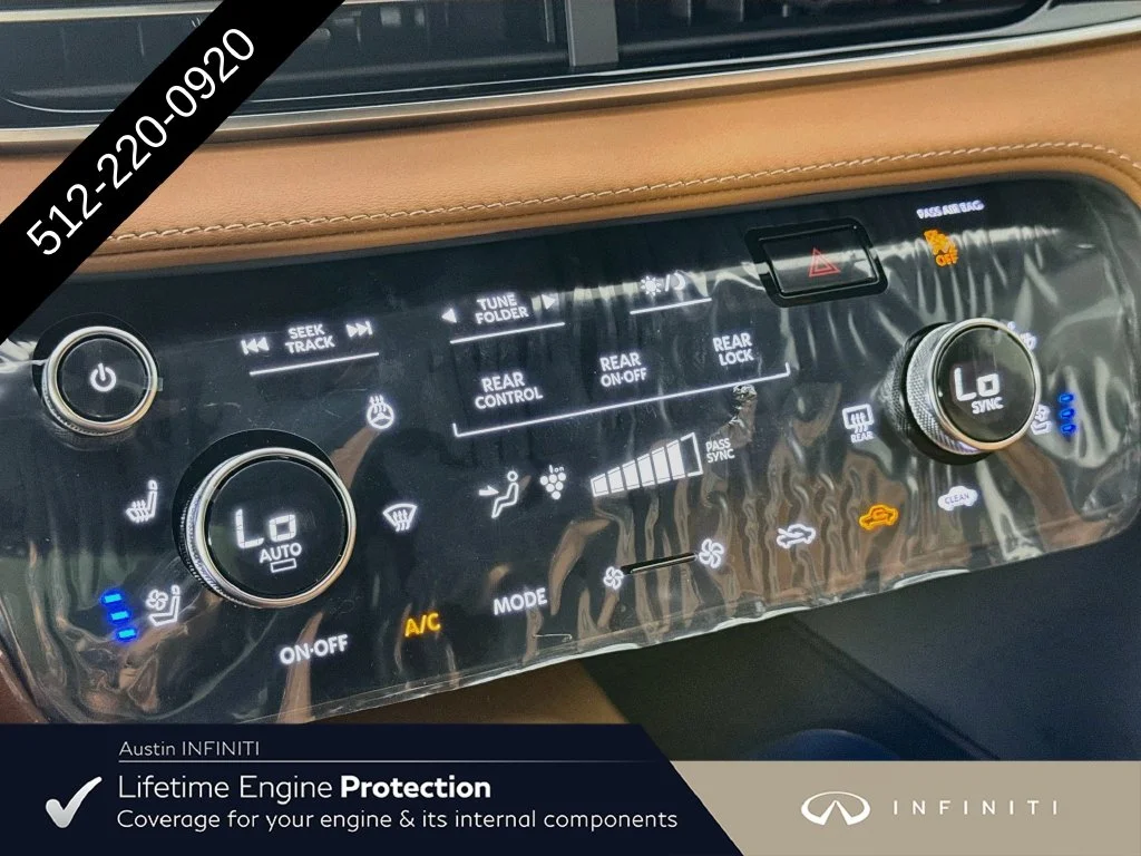 New 2027 White INFINITI Autograph image 17