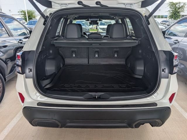 New 2026 CRYSTAL WHITE PEARL Subaru Limited Hybrid image 21