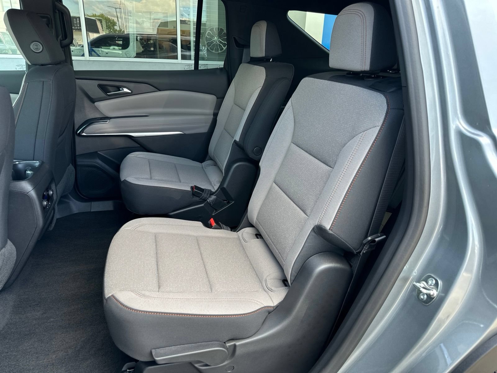 2027 Chevrolet Traverse LT - Photo 14